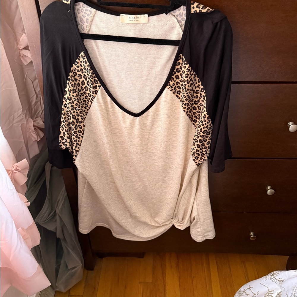 Kaktus Black and Cream Leopard Accent Blouse